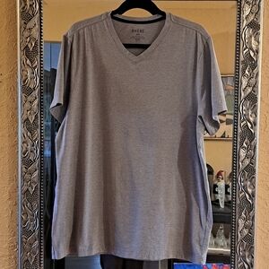 RHONE XL Men's Short Sleeve Gray V-Neck Tee